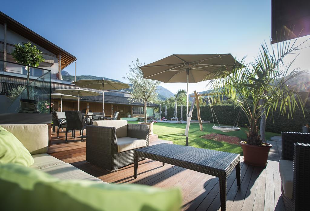 Hotel Fameli Olang Exterior photo